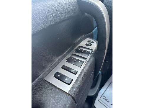 Used 2014 Chevrolet Silverado 2500 LT AWD/4WD image 33