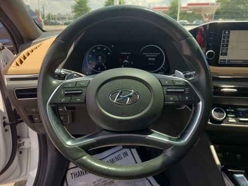 Used 2020 Hyundai Sonata Limited FWD image 25