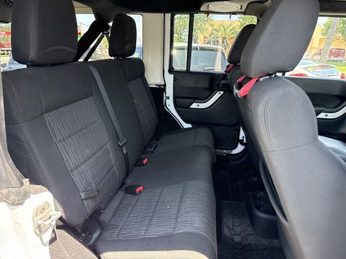 Used 2012 Jeep Wrangler Unlimited Sport AWD/4WD image 23