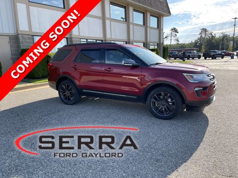 Used 2019 Ford Explorer XLT w/ Equipment Group 202A AWD/4WD image 1