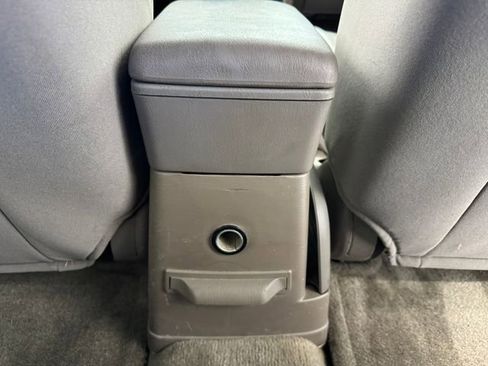 Used 2002 Nissan Frontier XE image 41