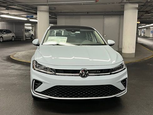 New 2026 Volkswagen Jetta SEL FWD image 31