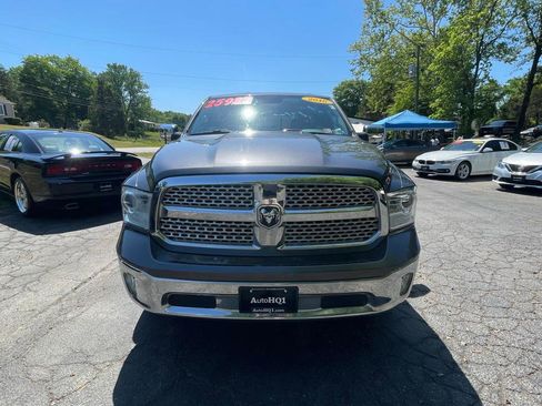 Used 2016 RAM 1500 Laramie w/ Convenience Group AWD/4WD image 14