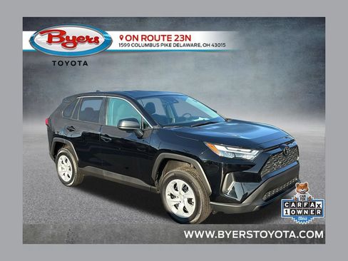 Used 2025 Toyota RAV4 LE AWD/4WD image 1