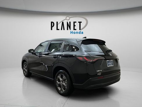 New 2026 Honda HR-V LX image 5