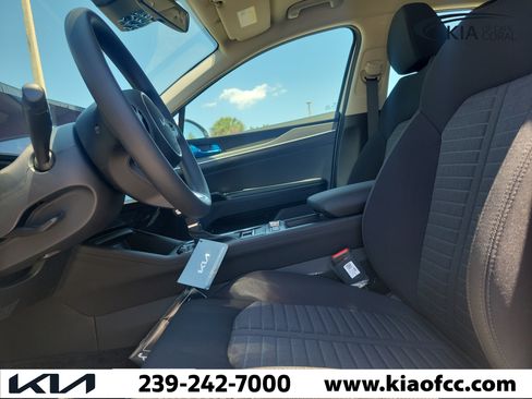 New 2026 Kia K5 LXS FWD image 24