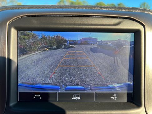 Used 2021 GMC Sierra 1500 AT4 image 19