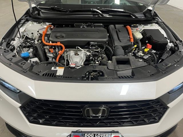 Used 2024 Honda Accord Touring image 9