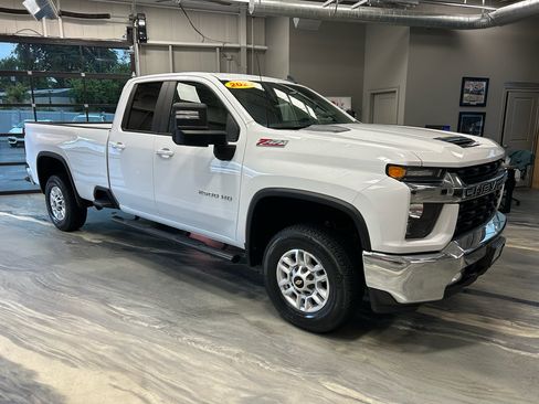 Used 2022 Chevrolet Silverado 2500 LT w/ Convenience Package AWD/4WD image 24