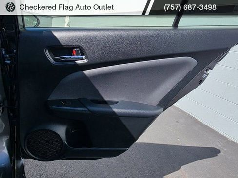 Used 2022 Toyota Prius XLE image 48