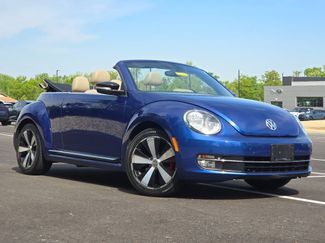 Used 2013 Volkswagen Beetle 2.0T FWD video 2