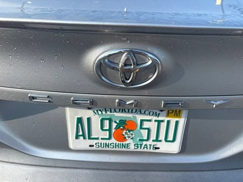 Used 2023 Toyota Camry SE FWD image 13
