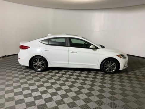 Used 2017 Hyundai Elantra Value Edition w/ Cargo Package image 6