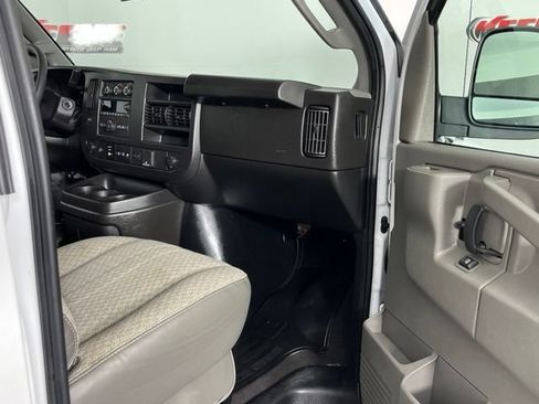 Used 2023 Chevrolet Express 3500 LT w/ LT Preferred Equipment Group RWD image 24