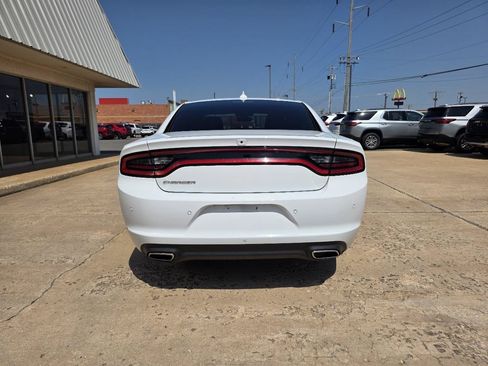 Used 2023 Dodge Charger SXT w/ Cold Weather Package RWD image 7