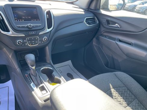 Used 2023 Chevrolet Equinox LT image 19