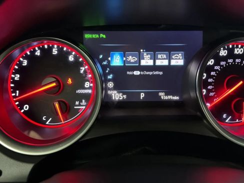 Used 2018 Toyota Camry XSE w/ Audio Package FWD image 11