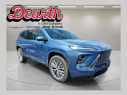 Used 2025 Buick Enclave Avenir w/ LPO, Floor Liner Package AWD/4WD image 1