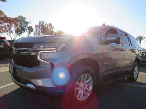 Used 2021 Chevrolet Tahoe LS image 3