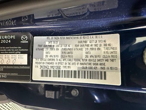 Used 2021 MAZDA CX-30 FWD 2.5 S w/ Premium Package image 28