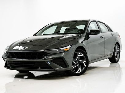 Used 2025 Hyundai Elantra SEL