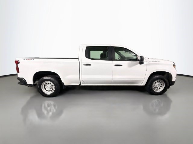 Used 2024 Chevrolet Silverado 1500 W/T w/ Trailering Package AWD/4WD image 11
