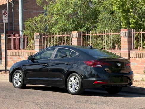 Used 2020 Hyundai Elantra Value Edition w/ Cargo Package (C1) FWD image 4