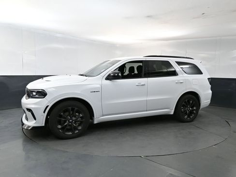 Used 2025 Dodge Durango R/T w/ Blacktop Package AWD/4WD image 2
