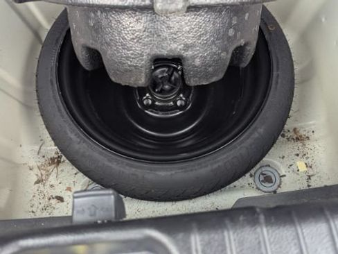 Used 2006 Chevrolet Aveo LS FWD image 15