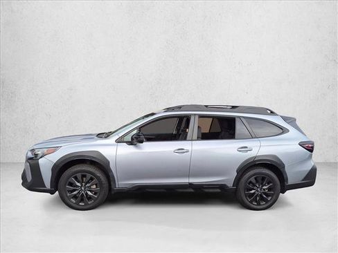 Used 2024 Subaru Outback Onyx Edition AWD/4WD image 2
