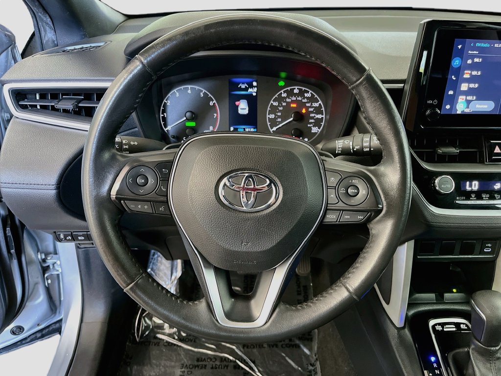 Used 2024 Toyota Corolla Cross AWD Hybrid image 11
