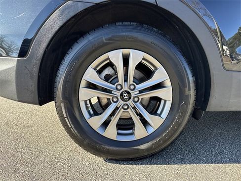 Used 2016 Hyundai Santa Fe Sport w/ Option Group 02 image 17