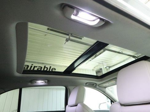 Used 2019 Cadillac XT4 Premium Luxury w/ Enhanced Visibility Package AWD/4WD image 12