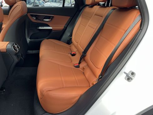 New 2026 Mercedes-Benz GLC 300 4MATIC image 30