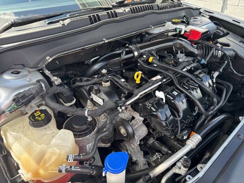 Used 2020 Ford Fusion Titanium image 13