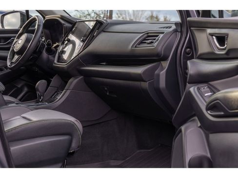 Certified 2025 Subaru Ascent Onyx Edition w/ Onyx Package image 10