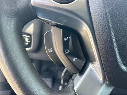 Used 2016 Ford Transit Connect XLT FWD image 27