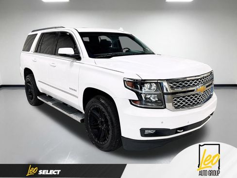 Used 2019 Chevrolet Tahoe LT w/ LT Signature Package AWD/4WD image 5