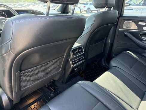 Used 2022 Mercedes-Benz GLS 450 4MATIC image 18