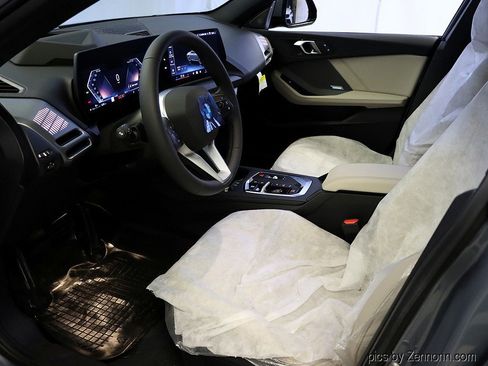 Used 2026 BMW 228i xDrive w/ Technology Package image 11