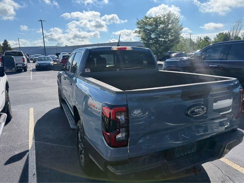 Used 2024 Ford Ranger XLT w/ FX4 Off-Road Package AWD/4WD image 2
