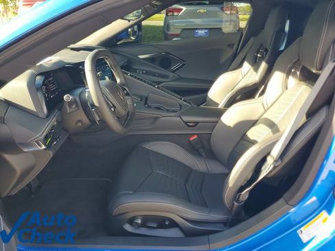 Used 2025 Chevrolet Corvette Stingray Preferred Cpe w/ Stealth Interior Trim Package RWD image 12