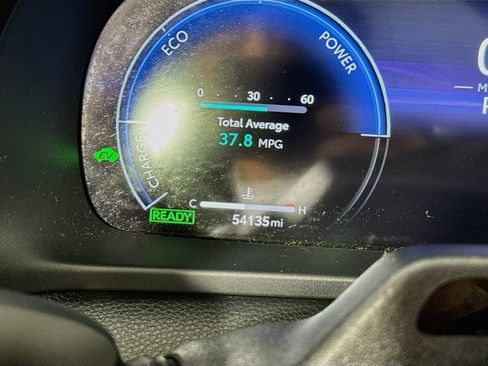 Certified 2025 Toyota Crown Signia w/ Advanced Technology Package AWD/4WD image 9