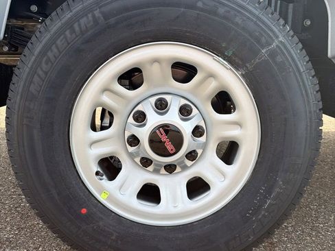 New 2026 GMC Sierra 3500 Pro image 17