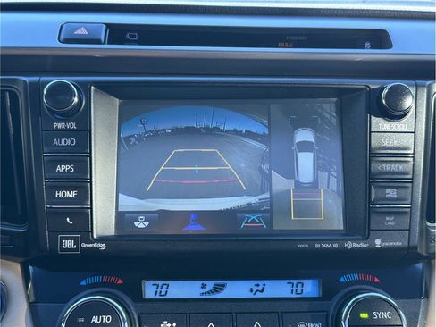 Used 2016 Toyota RAV4 Limited image 24