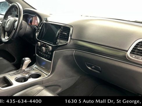 Used 2020 Jeep Grand Cherokee Limited w/ Luxury Group II RWD image 24