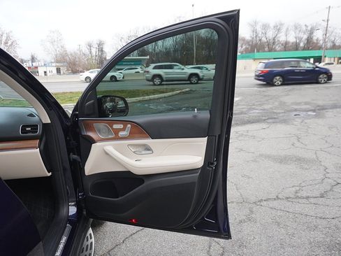 Used 2022 Mercedes-Benz GLE 350 4MATIC image 29