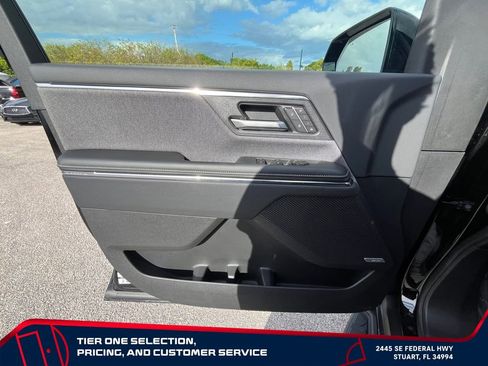 New 2026 GMC Sierra EV Elevation w/ Premium Package AWD/4WD image 22