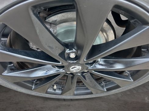 Used 2017 Nissan Maxima SR w/ Midnight Edition FWD image 19