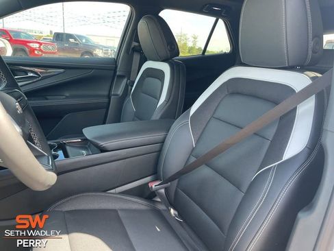 New 2025 Chevrolet Blazer EV LT w/ Super Cruise Package AWD/4WD image 22